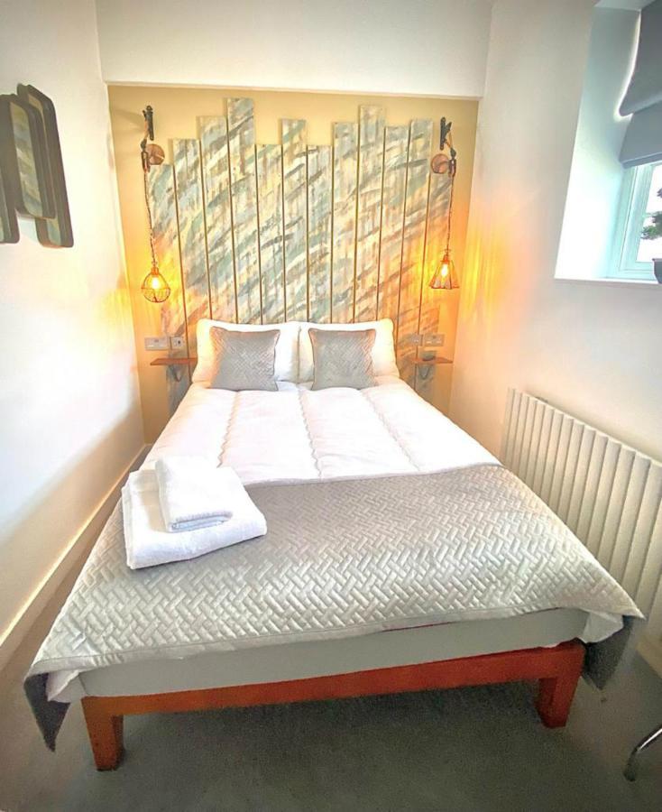 Kingston Blount The Cherry Tree Hotel מראה חיצוני תמונה