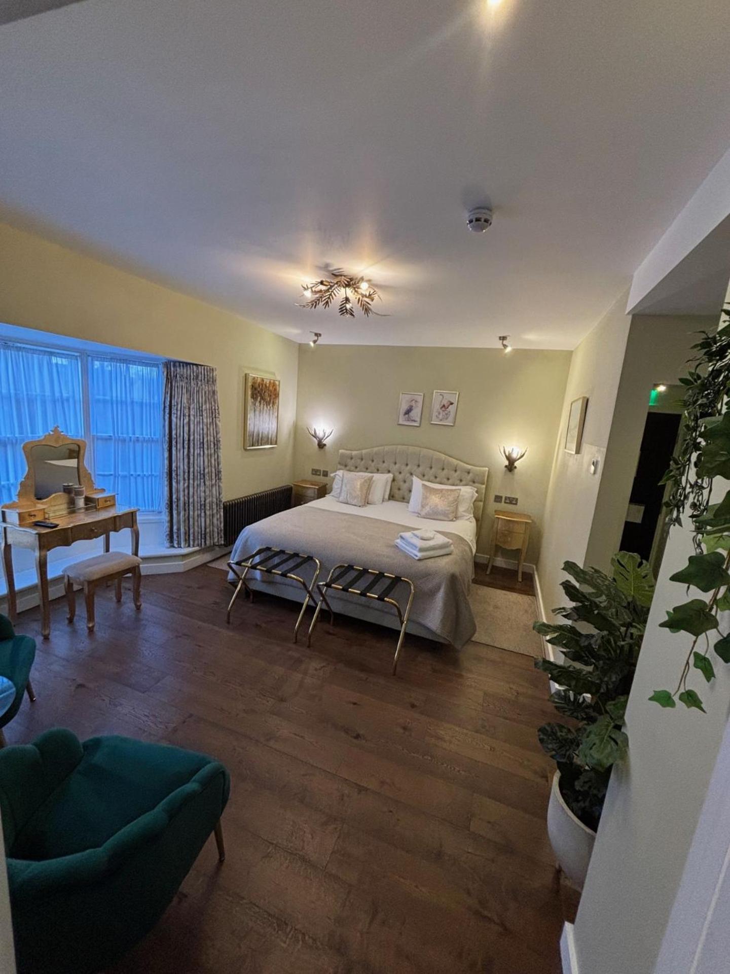 Kingston Blount The Cherry Tree Hotel מראה חיצוני תמונה